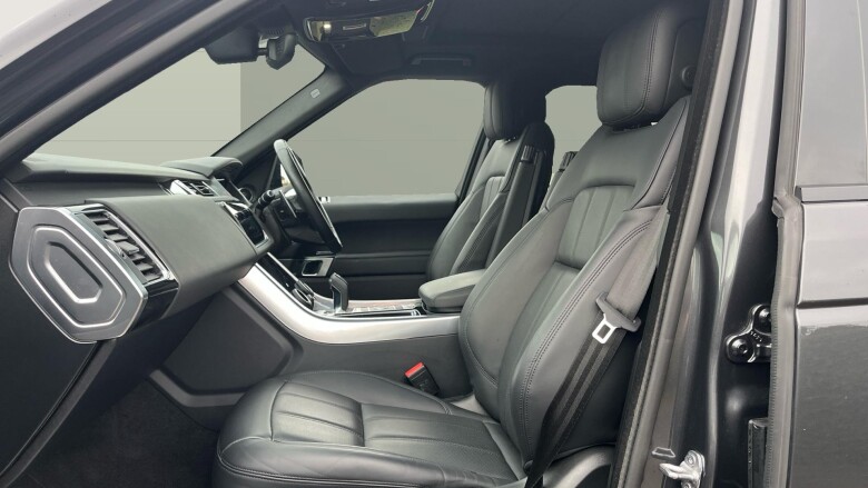 Land Rover Range Rover Sport 2.0 P400e HSE Dynamic Black 5dr Auto Estate